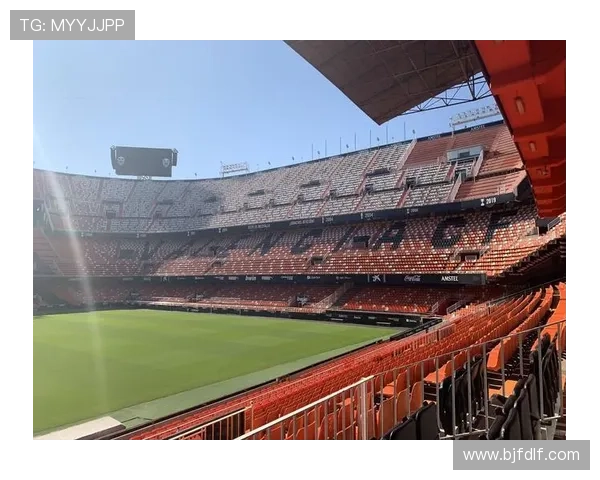 瓦伦西亚足球俱乐部百年荣光与西班牙足球文化传承之路 瓦伦西亚足球俱乐部百年荣光与西班牙足球文化传承之路