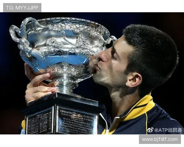 德约科维奇强势回归再夺大师赛冠军展现无可撼动的网坛统治力 德约科维奇强势回归再夺大师赛冠军展现无可撼动的网坛统治力