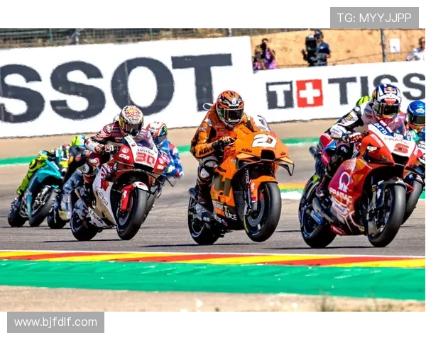 杜卡迪车队再度称雄MotoGP新赛季马丁与巴尼亚亚竞争白热化