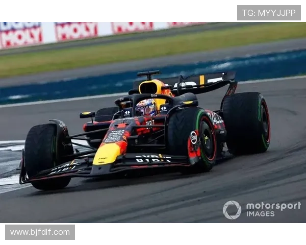 红牛车队再掀技术风暴新赛季赛车设计引发各方热议