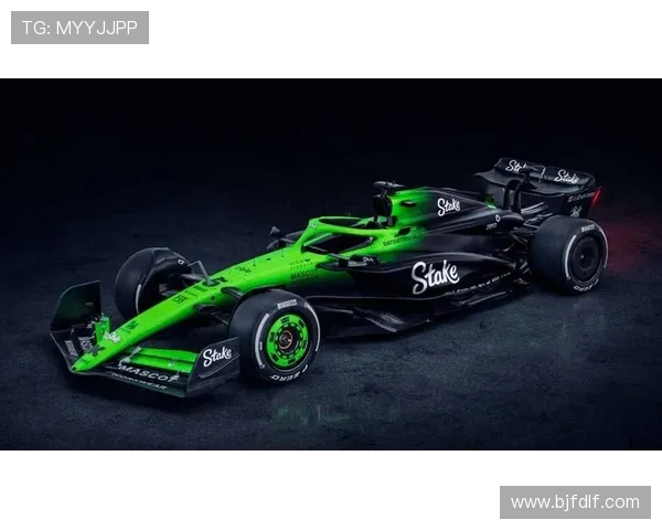 F1新赛季风云再起车队博弈车手竞争引爆全球关注赛道技术革新与规则变动