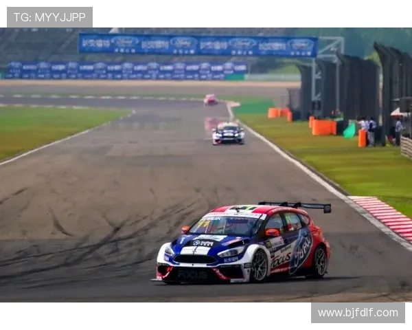 MotoGP赛季风云再起车队博弈升级新星与冠军正面对决赛道上