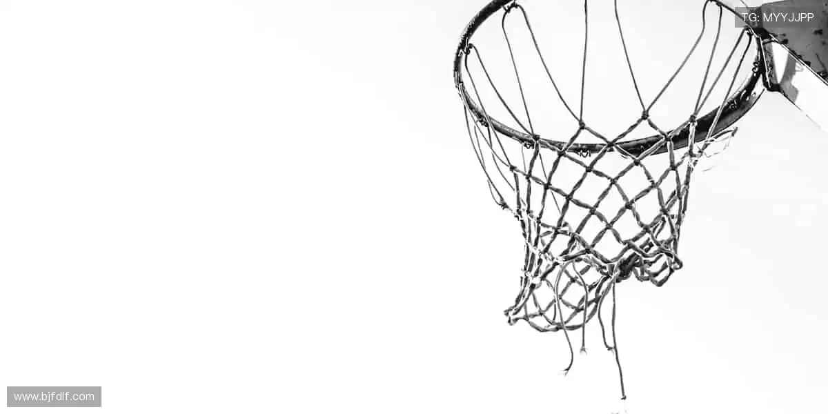 🎧赛事解说,声临其境!大咖解读,深度解析比赛战术🎙️